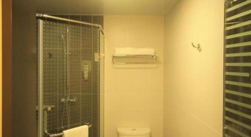 Hotel Ibis Shenyang North Station Exterior foto